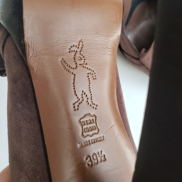 Marni | Suede Heels with Bow Detail - Picture 10 of 11